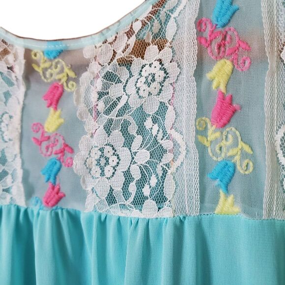 70s Embroidered Lace Long Silky Nylon Nightgown S Full Length Nighty Translucent - Picture 3 of 4